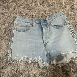 Levi’s denim shorts